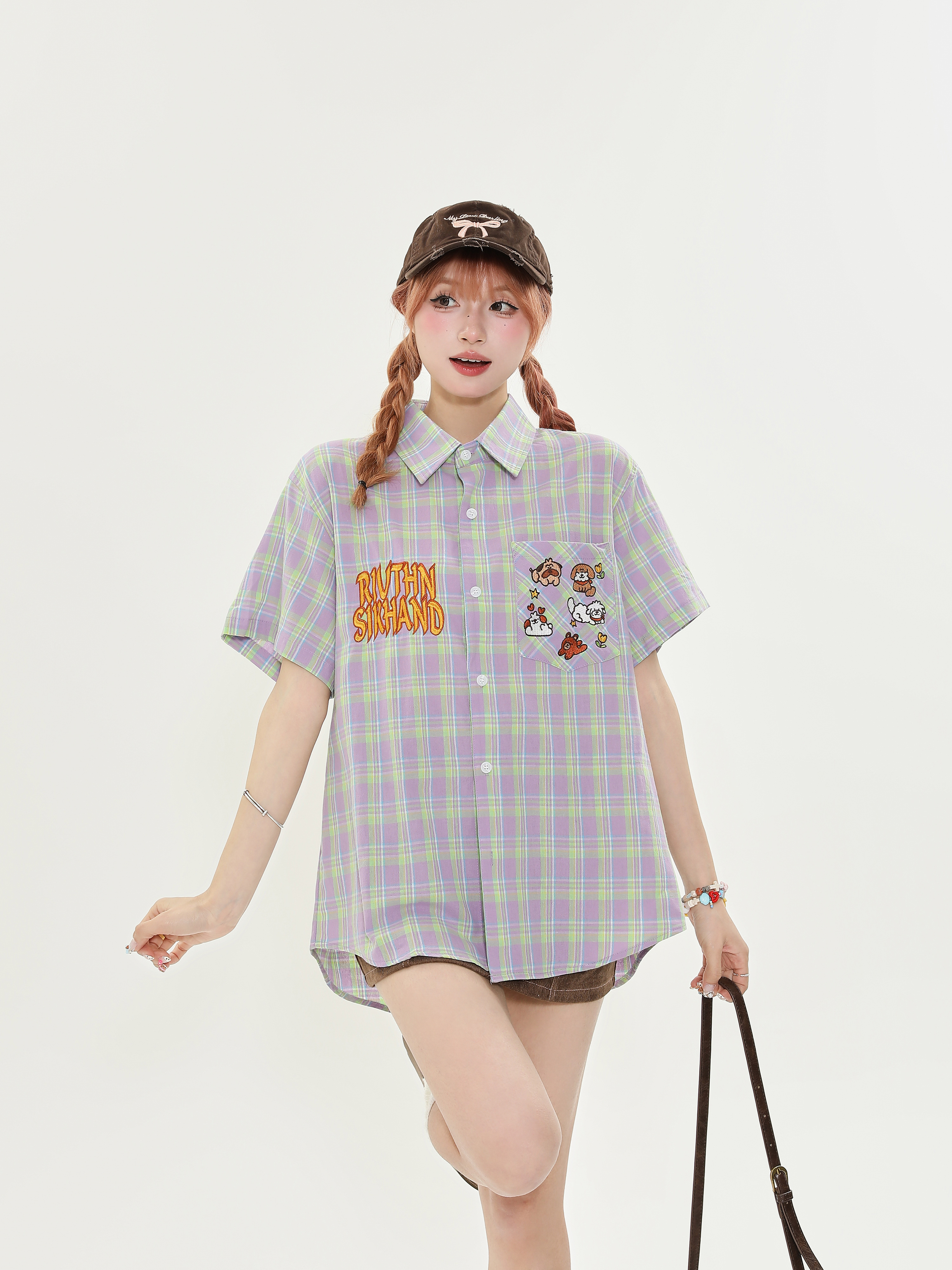 American Retro Plaid Dog Embroidery Short Sleeve Shirt for Men and Women, Versatile Loose-Fit College Style Top