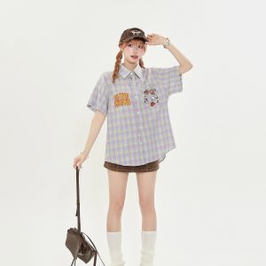 American Retro Plaid Dog Embroidery Short Sleeve Shirt for Men and Women, Versatile Loose-Fit College Style Top