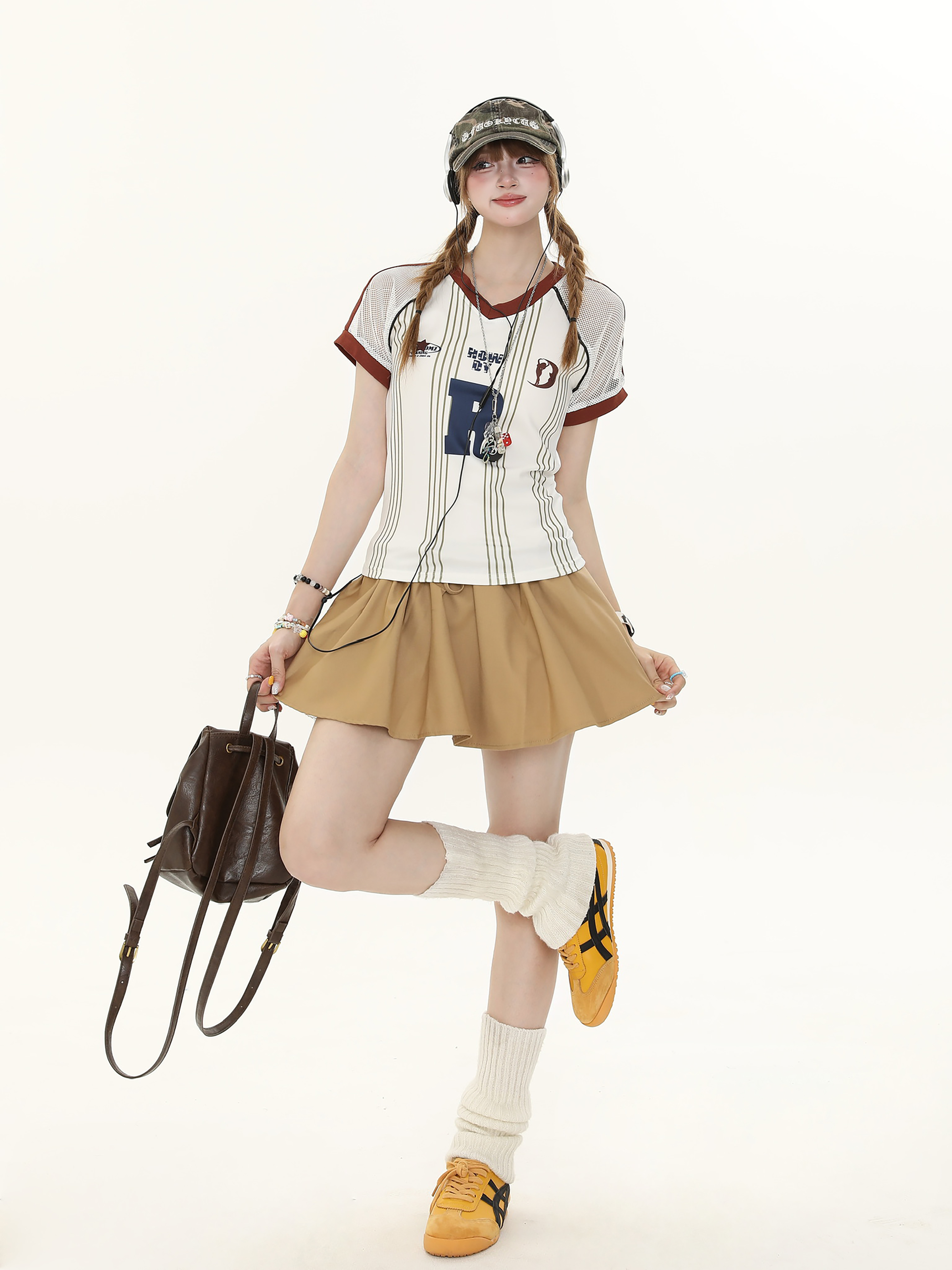 American Retro Slim-Fit Striped Sports Jersey Short-Sleeve T-Shirt for Women - Summer 90s Style