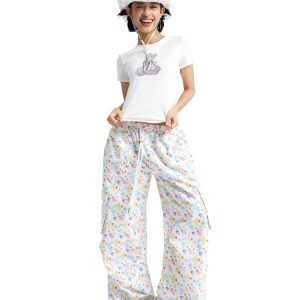 American-Style Colorful Line Printed Work Pants in White - Trendy 90s-Inspired Fashion for Effortless Style