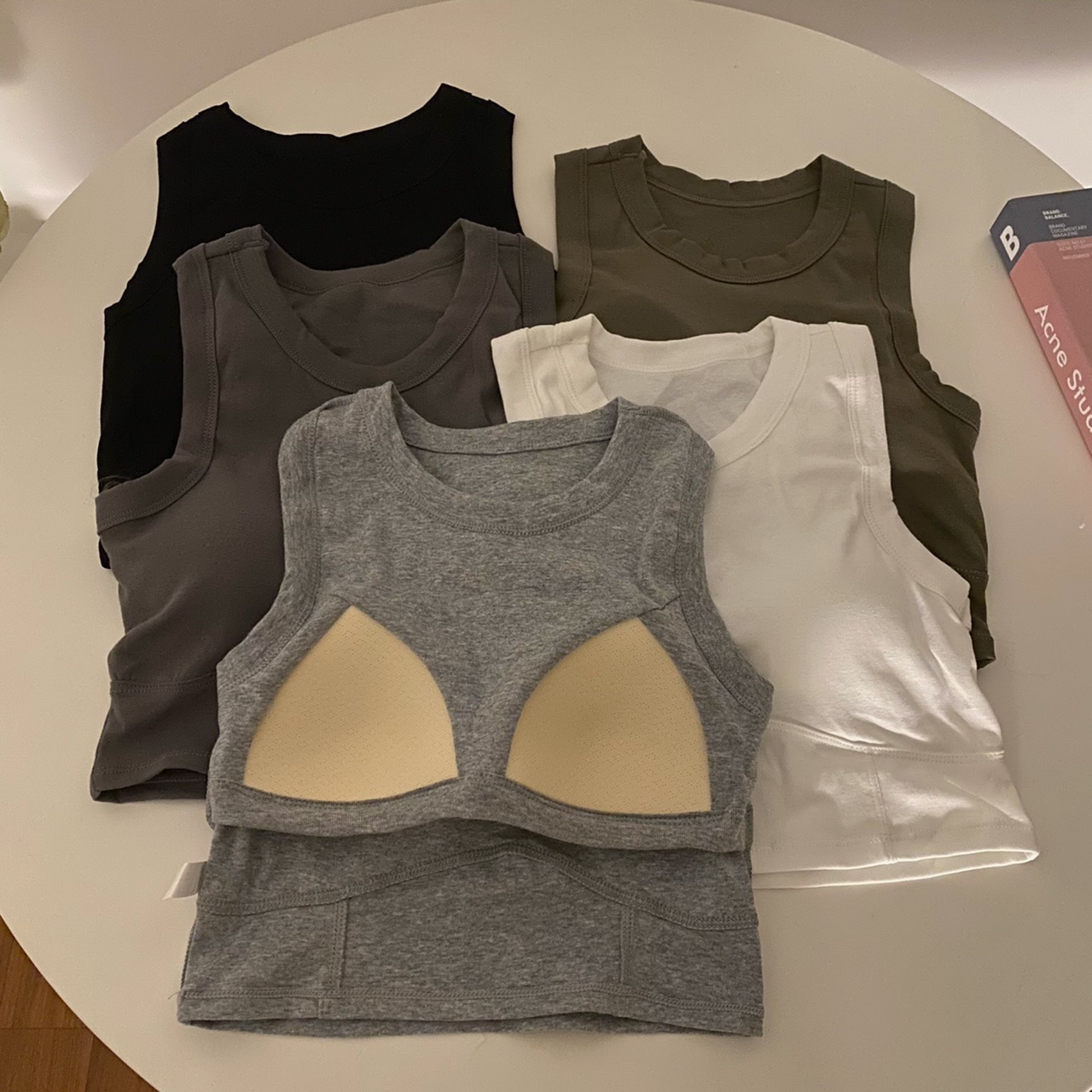 American-Style Jazz Dance Vest Sports Bra with Padding - Trendy Niche Short Top for Dance and Activewear