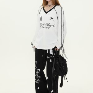 American Style Lace Splicing V-Neck Long Sleeve T-Shirt for Women - Spring 90s Sports Jersey Inspired Fashion Top