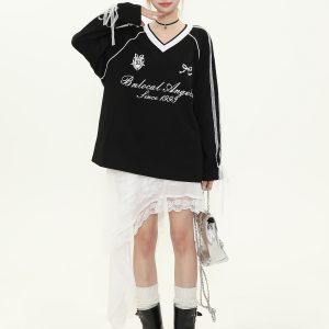 American Style Lace Splicing V-Neck Long Sleeve T-Shirt for Women - Spring 90s Sports Jersey Inspired Fashion Top