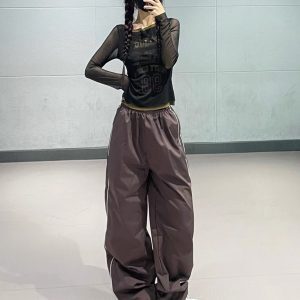 American Vintage Patchwork Mesh Short Top with Casual Brown Quick-Dry Wide-Leg Dance Pants - Y2K Inspired Sportswear Set