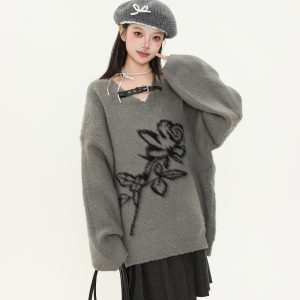 American Vintage Rose Jacquard V-Neck Sweater for Women – Soft Loose Knit Top for Autumn Winter, Cozy Y2K Style