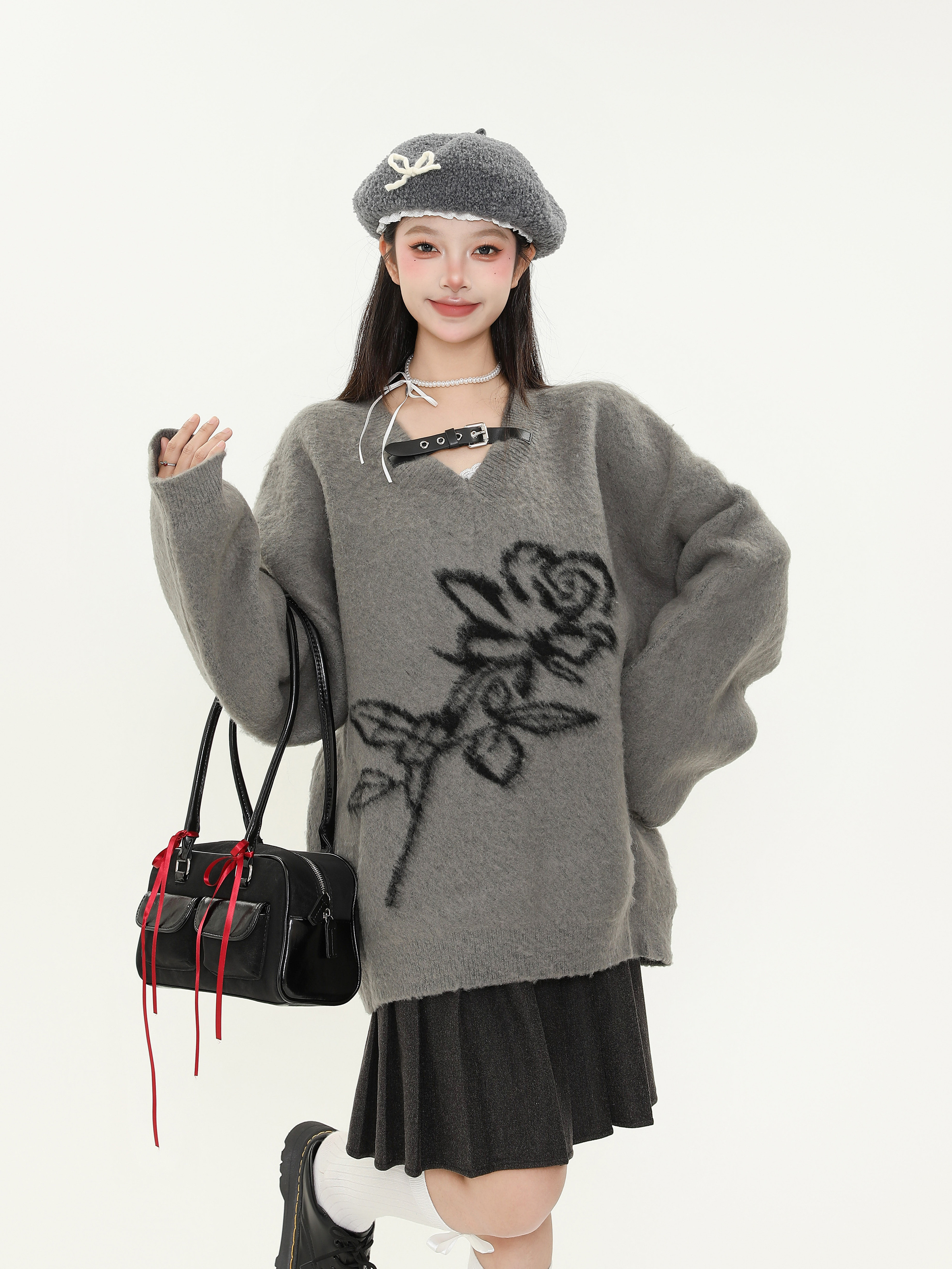 American Vintage Rose Jacquard V-Neck Sweater for Women – Soft Loose Knit Top for Autumn Winter, Cozy Y2K Style