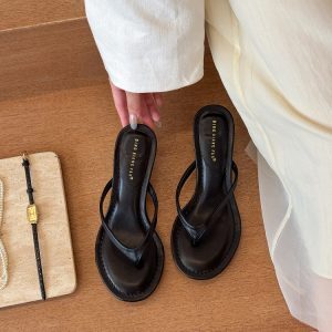 Apricot H-Shaped Flip-Flops for Women - Summer 2025 Round-Toe Thong Mid-Heel Shoes - Vacation Ready, Stylish Summer Footwear