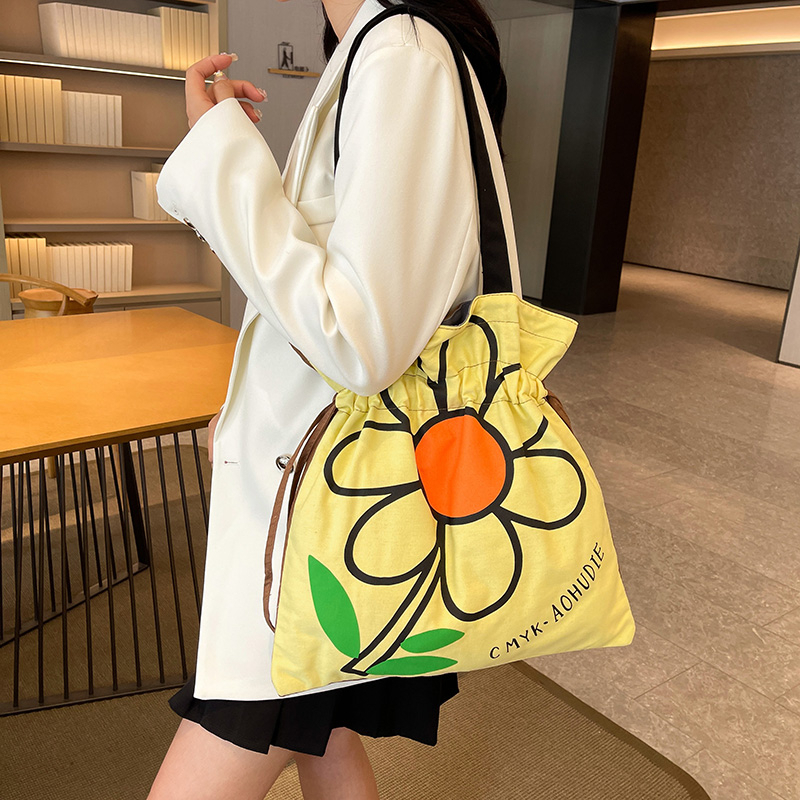 Artistic Floral Canvas Tote Bag for College Students - Large Capacity Shoulder Bag for Class - Trendy 2024 Design