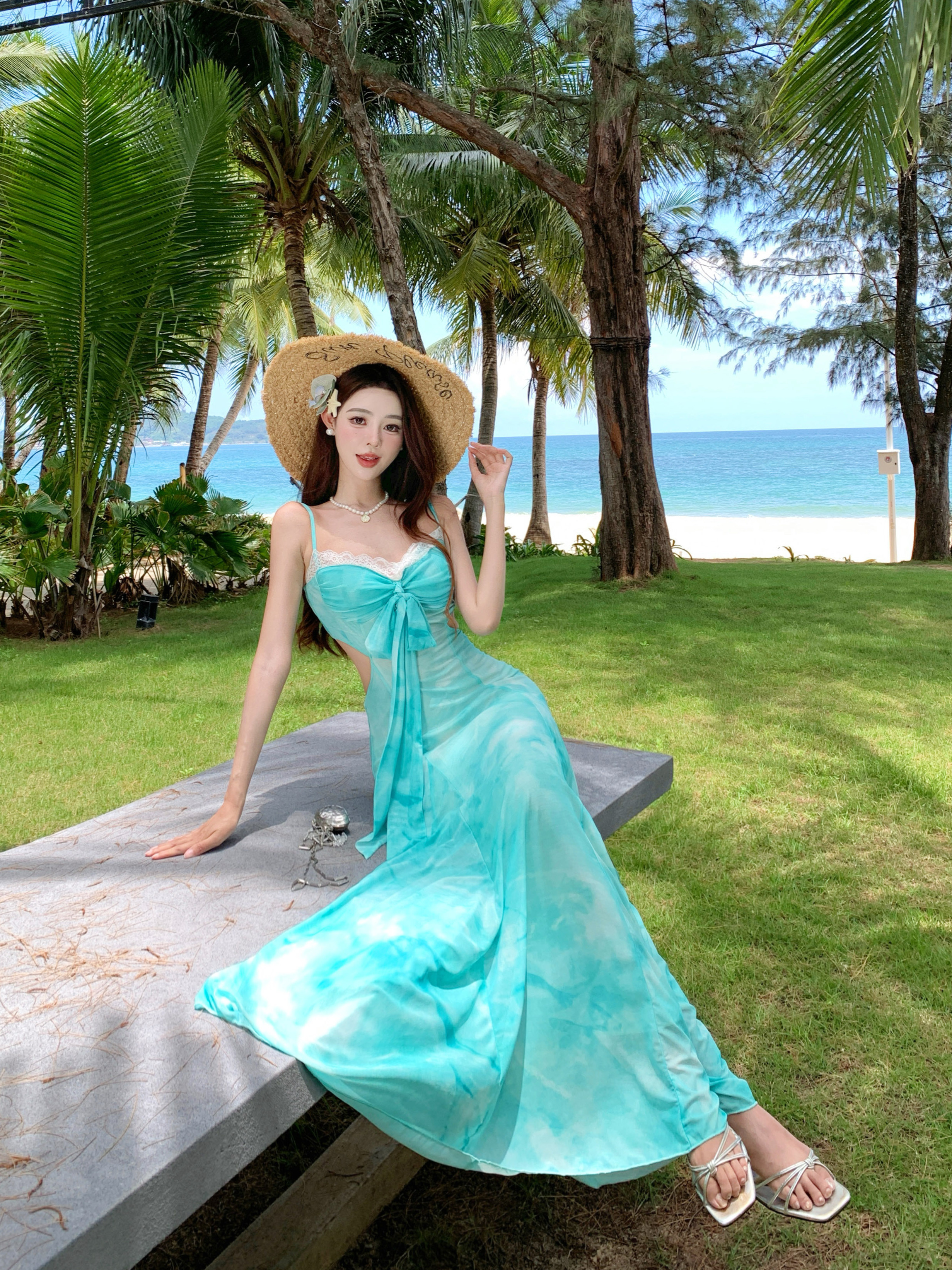 Backless Mermaid Long Dress - French-Style Green Mesh Camisole Dress with Printed Design for Beach Vacation Photos