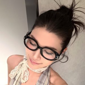 Black Frame Thick Border Oval Glasses for Round Faces, Anti-Blue Light, Slimming Design, European American Style, Myopia Friendly