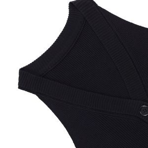 Black Knitted Camisole for Women - Summer Slim Fit Sexy Short Top for Outerwear, Y2K Style Fashion Essential