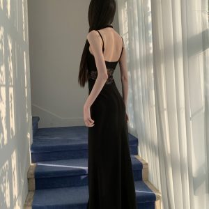 Black Lace Halter Neck Mermaid Dress with Hollow Out Waist - Slim Fit Knitted Summer Fashion for Women