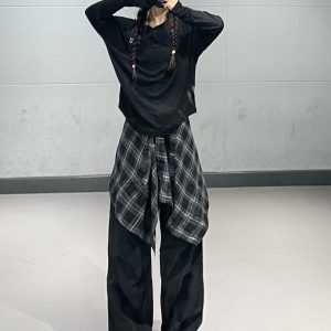 Black Loose Long-Sleeve T-Shirt for Women - Embroidered Draped Jazz Dance Top in Thin Lazy Style - Trendy 90s Inspired Fashion