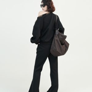 Black Off-Shoulder Sweatshirt for Women - Korean Style Autumn Fashion, Diagonal Shoulder Design, Versatile Loose-Fitting Long Sleeve Top
