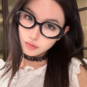 Black Oval Thick Border Anti-Blue Light Glasses for Round Faces - Makeup-Free Prescription Glasses for Women