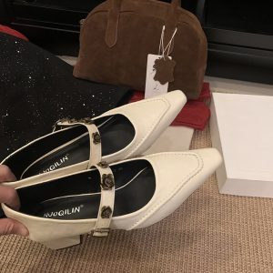 Black Vintage Mary Jane High Heels with Studded Chunky Heel - Elegant Women's Shoes for Spring & Autumn 2025, French Style