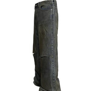 Bloodstained Knife-Cut Jeans - Heavy Wash Distressed Denim with Ink Splatter, Y2K Inspired Fashion