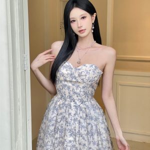 Blue and White Porcelain Floral Print Strapless High-Waisted Long Dress with Large Skirt - Elegant French Style for Summer Events