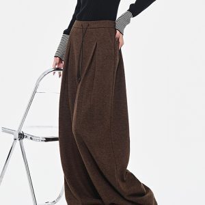 Brown Thickened Woolen Pleated Suit Pants for Women, Autumn/Winter Versatile Loose Slimming Wide-Leg Style, Chic Fashion Essential