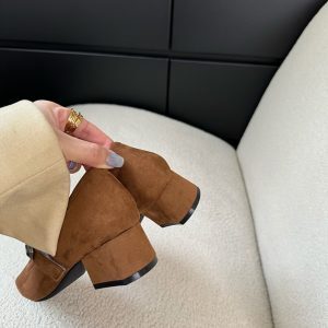 Brown Vintage Mary Jane High Heels with Chunky Heel and One-Strap Design, Stylish Shallow Mouth Flats for Spring 2025 Fashion