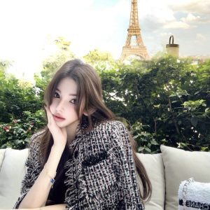 Chic High-End Woven Fringed Tassel Coat - Thousand Gold Invitation Design, Stylish Small Fit, Perfect for 90s and Y2K Fashion Lovers