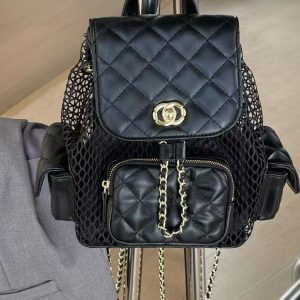 Chic Quilted Mesh Chain Backpack - Versatile Shoulder Bag for Commuters, Inspired by 90s Fashion Trends