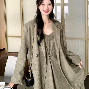 Chic Suit Jacket and Camisole Dress Set for Women - Elegant Two-Piece Outfit for Spring and Autumn, Perfect for Commuting