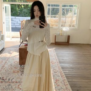 Chic Textured Spliced Base Shirt - Stylish Small Top for Spring & Autumn - Rich Girl Vibe - Trendy Layered Look with Skirt Set