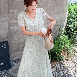 Chic V-Neck Short Sleeve Two-Piece Set for Women, Summer High-End Style with Long Skirt, Elegant Mature Fashion Outfit