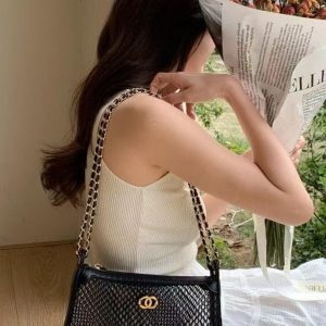 Chic Women's Hollow Mesh Chain Shoulder Bag - Versatile Crossbody in Trendy Chanel-Style for Spring & Summer