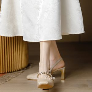 Chinese Retro Qipao Mary Jane Sandals for Women, Chunky Heel Closed Toe Shoes, Summer 2025 National Style