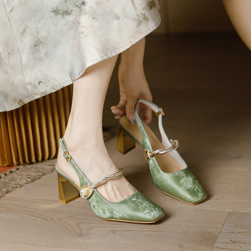 Chinese-Style Women's Backless High-Heeled Shoes, Retro Mary Jane Sandals with Thick Heels and Single Buckle, Qipao Inspired Footwear