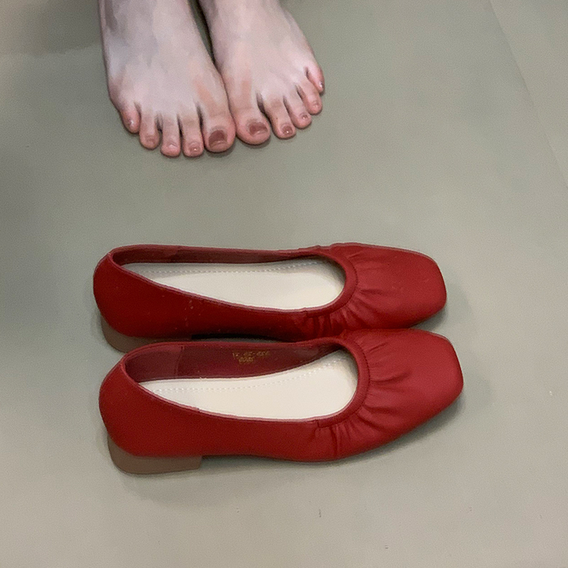 Chunky-Heeled Mary Jane Shoes for Women - Versatile Pleated Skirt Style, Low-Heeled Commuting Footwear, Comfortable Everyday Wear