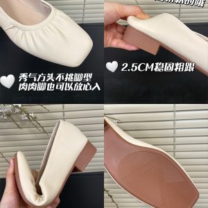 Chunky-Heeled Mary Jane Shoes for Women - Versatile Pleated Skirt Style, Low-Heeled Commuting Footwear, Comfortable Everyday Wear