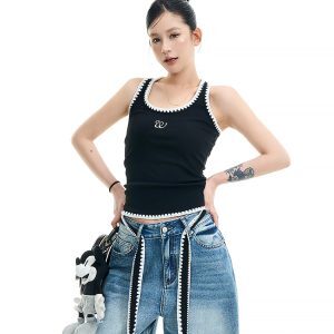 Color-Block Embroidered U-Neck Sleeveless Vest for Women - Summer Korean Style Slim Fit Versatile Off-Shoulder Top