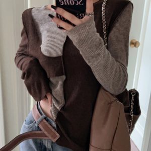 Color-Blocked Short Top for Women - European Wasteland Style, Y2K Aesthetic, K-Pop Festival Outfit, Jazz Knitted Layer