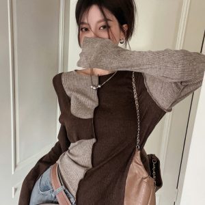 Color-Blocked Short Top for Women - European Wasteland Style, Y2K Aesthetic, K-Pop Festival Outfit, Jazz Knitted Layer
