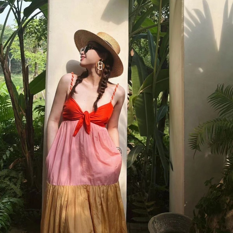 Color-Blocking Spaghetti Strap Dress with Cake Skirt - Bali Thailand Seaside Beach Vacation Outfit for Women