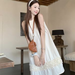 Cream Cotton Lace Trim Sleeveless Top with Plaid Pants - Stylish Early Summer Vacation Outfit for Women