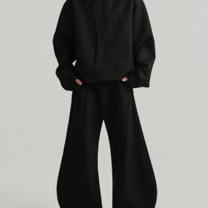 Curved Deconstruction C-Zipper Jacket - Short Wide Silhouette, Trendy Casual Outerwear, Modern Fashion Statement