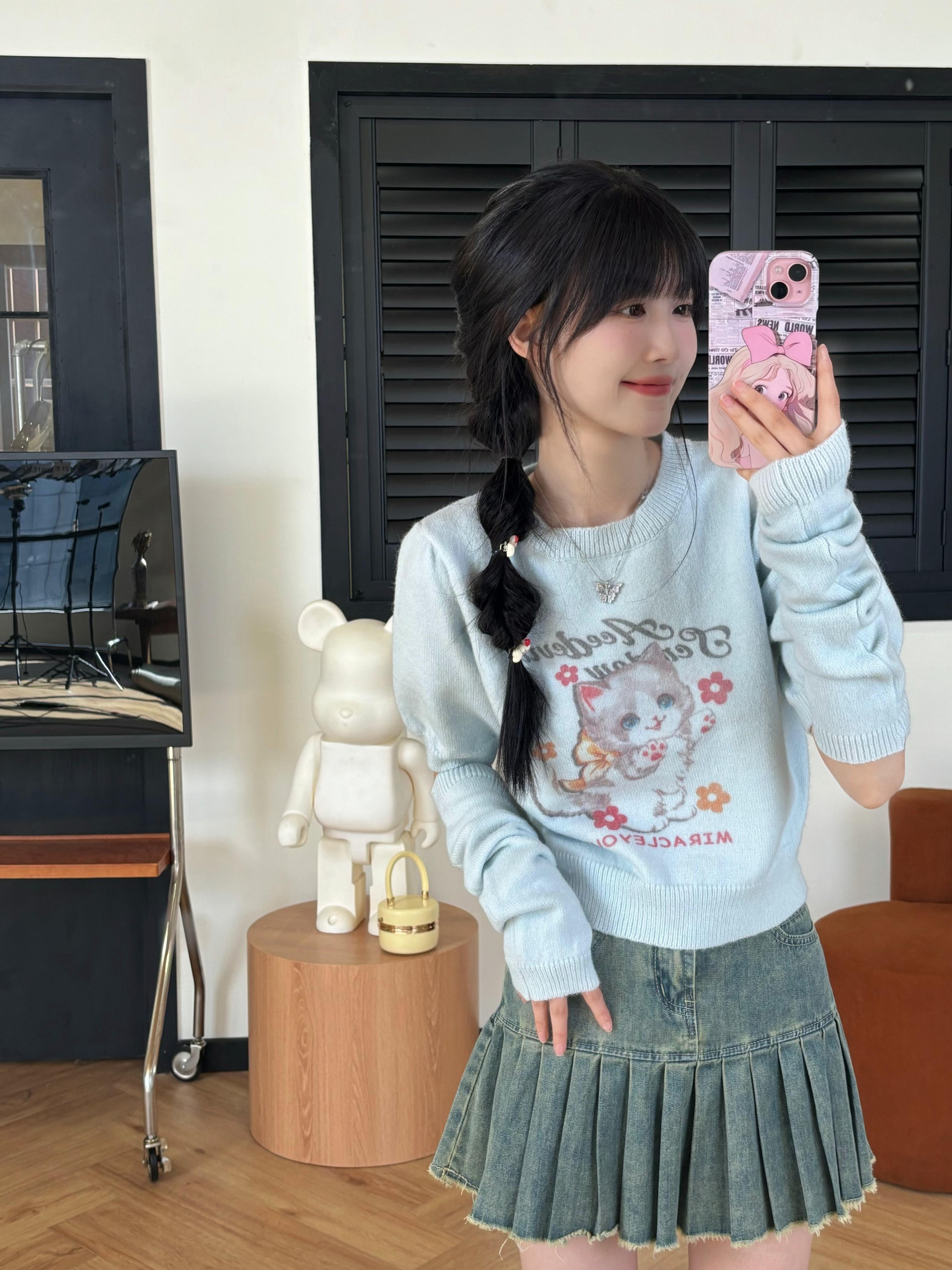 Cute Cat Print Short Sleeve Knitted Top for Women - Slimming Early Autumn Style, Youthful Sweet Girl Fashion