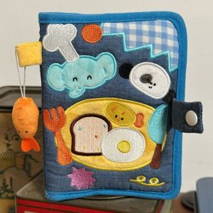 Cute Puppy Cartoon Passport Holder & Document Bag - Original Illustration Design Small Planner & Coin Purse, Ideal for Travel & Organization