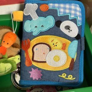 Cute Puppy Cartoon Passport Holder & Document Bag - Original Illustration Design Small Planner & Coin Purse, Ideal for Travel & Organization