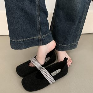 Elegant Black Plush Mary Jane Shoes for Autumn & Winter - 2024 French Flat Style in Woolen Fabric, Perfect for Skirts and Dresses