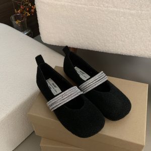 Elegant Black Plush Mary Jane Shoes for Autumn & Winter - 2024 French Flat Style in Woolen Fabric, Perfect for Skirts and Dresses