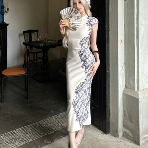 Elegant Chinese-Style Qipao Dress with Blue and White Porcelain Print, Sexy Bodycon Long Skirt, Sophisticated Y2K Fashion
