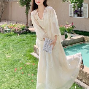 Elegant Chinese-Style White Three-Piece Set for Women - High-End Relaxed Spring and Summer Long Skirt Outfit