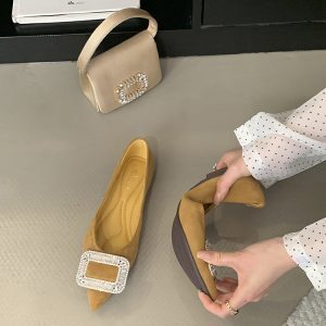 Elegant Flat Pointed-Toe Women's Shoes with Rhinestone Square Buckle - 2025 Spring French Style Black Flats for Commuting and Skirts