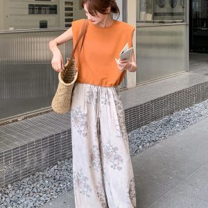 Elegant Flutter Sleeve Two-Piece Set with Wide-Leg Pants - Women's Summer Outfit, High-End Style, Trendy and Chic