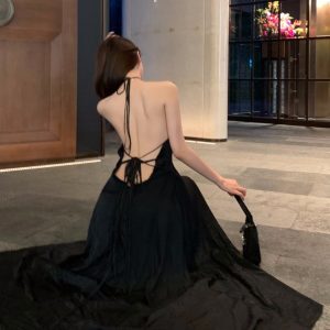 Elegant French-Style Black Backless Dress - High-End Quality Long Gown for Vacation Beach Photos, Perfect for Summer Events